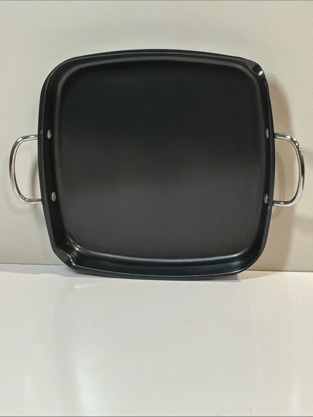 NWOT Non-Stick Deep Dish Griddle